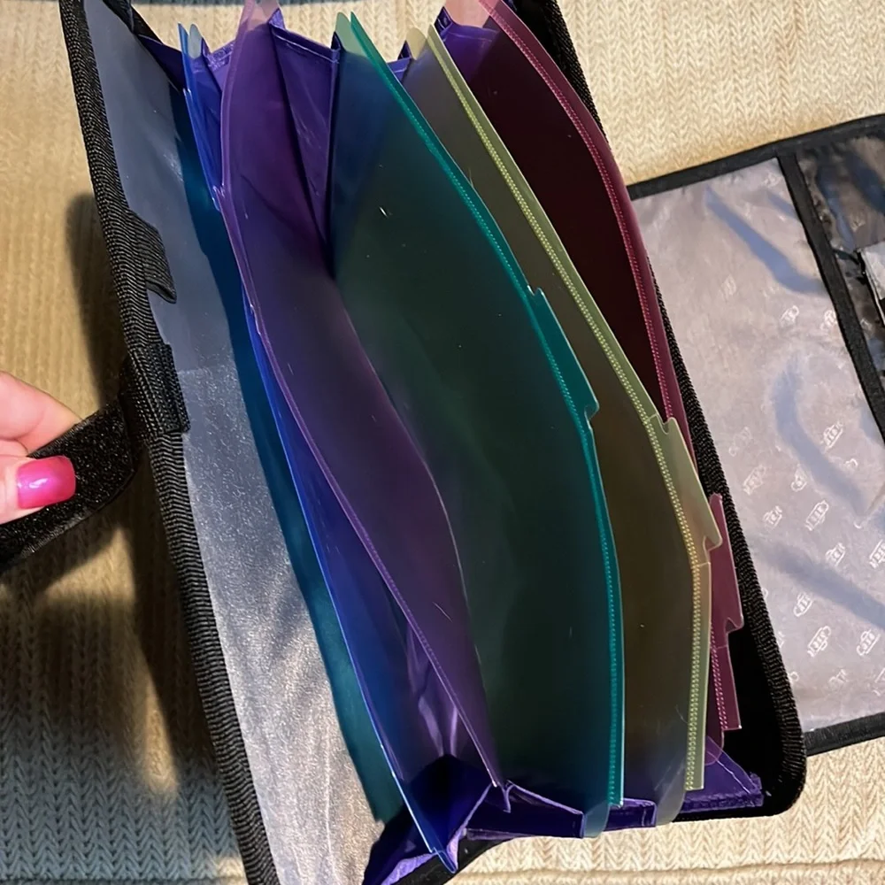 Case-it Open Tab Velcro Closure 2” School Binder 5-Color Tabbed Expanding file